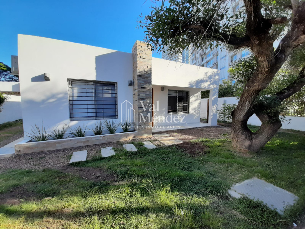 Casa ID.1122 - ALQUILER DE CASA EN PUNTA DEL ESTE, zona MANSA