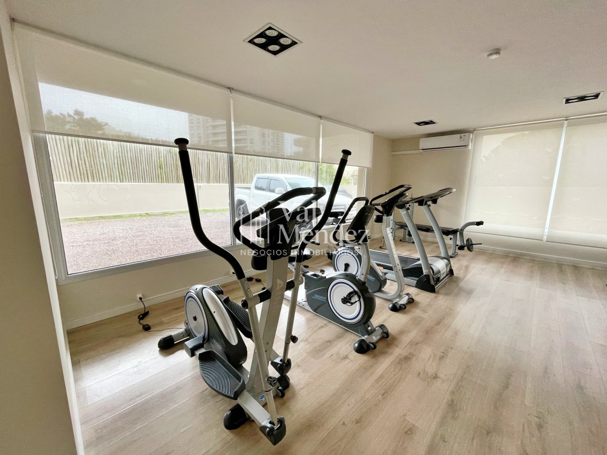 Apartamento ID.855 - Apartamento en venta-PUNTA DEL ESTE zona BRAVA