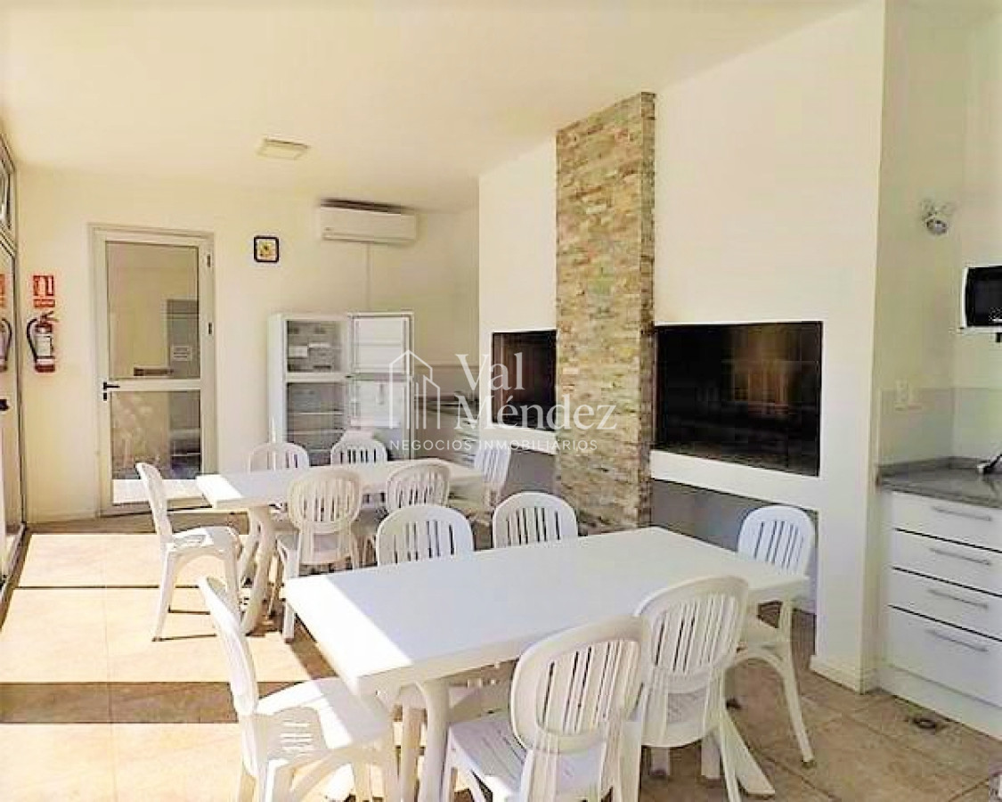 Apartamento ID.855 - Apartamento en venta-PUNTA DEL ESTE zona BRAVA
