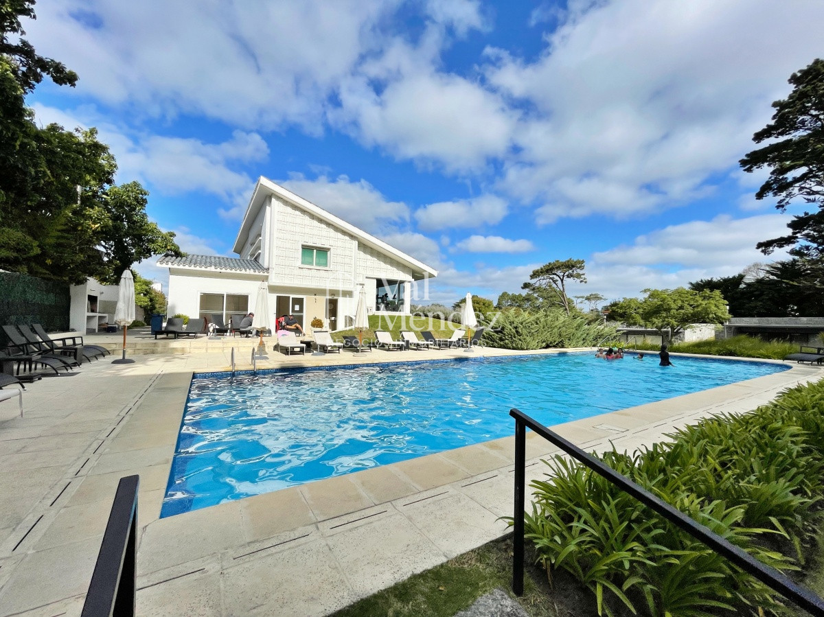 Apartamento ID.732 - APARTAMENTO EN ALQUILER EN PUNTA DEL ESTE