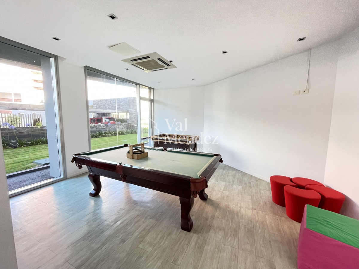 Apartamento ID.1271 - Apartamento Torre con servicios en PUNTA DEL ESTE zona BRAVA