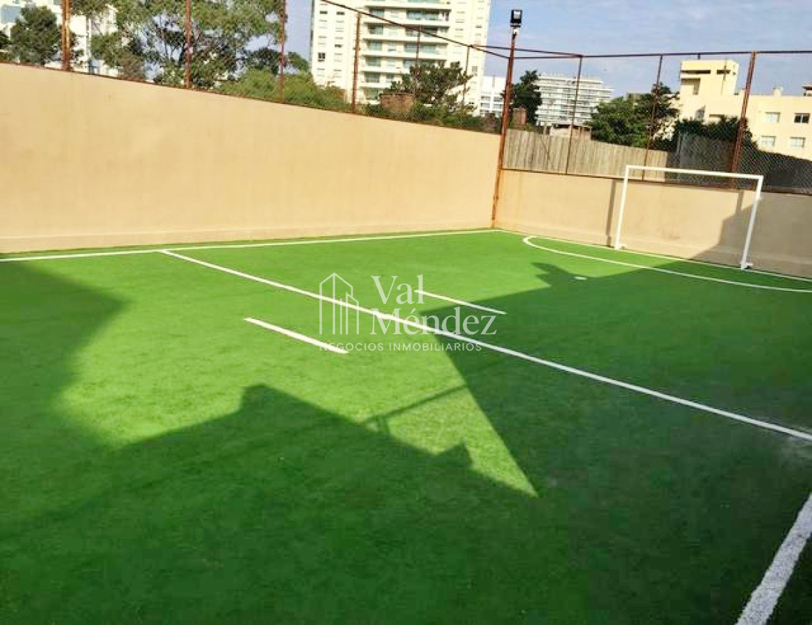 Apartamento ID.855 - Apartamento en venta-PUNTA DEL ESTE zona BRAVA