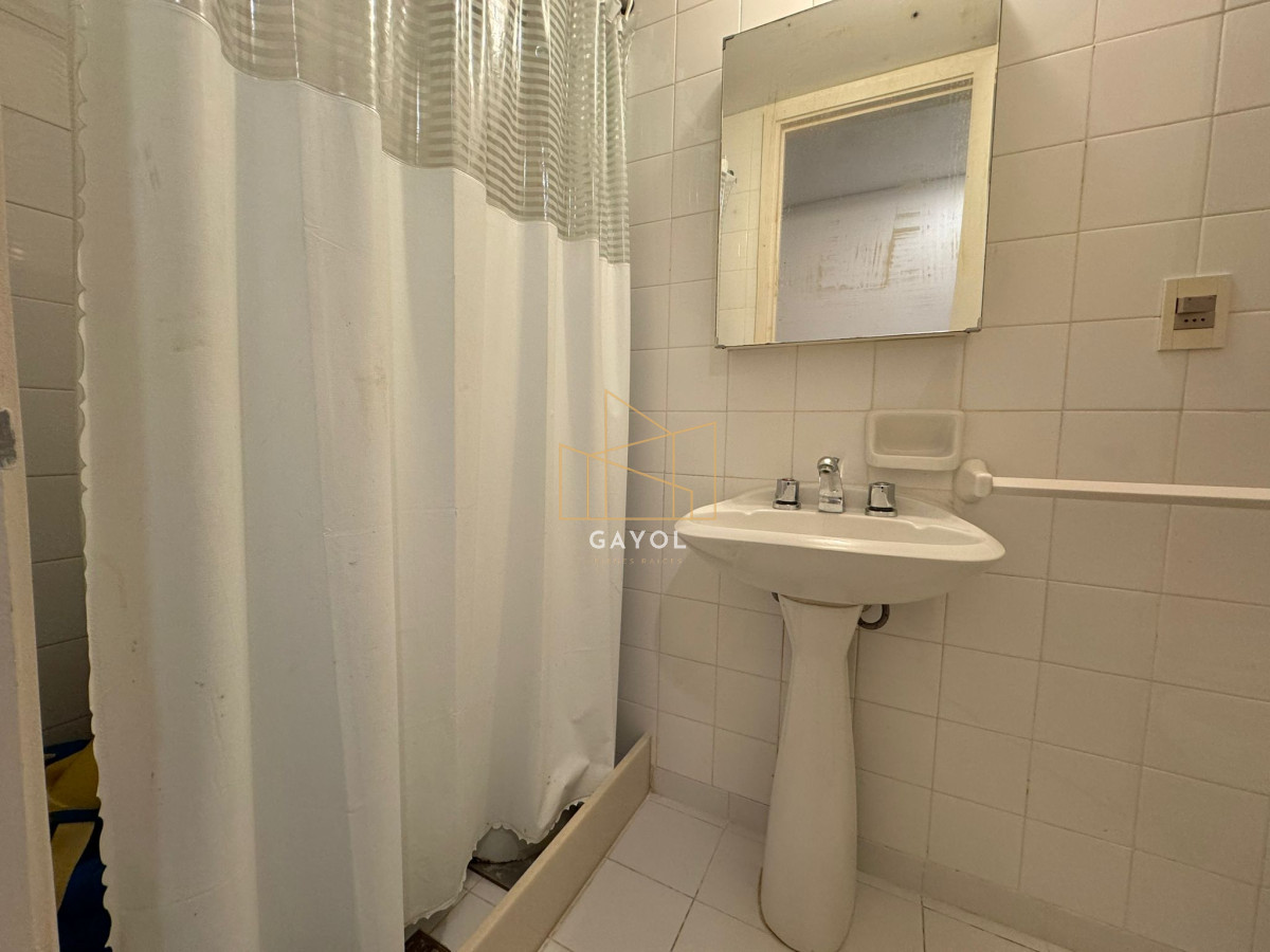 Apartamento ID.1025 - Alquiler de temporada 3 dormitorios y servicio Primera linea playa brava 