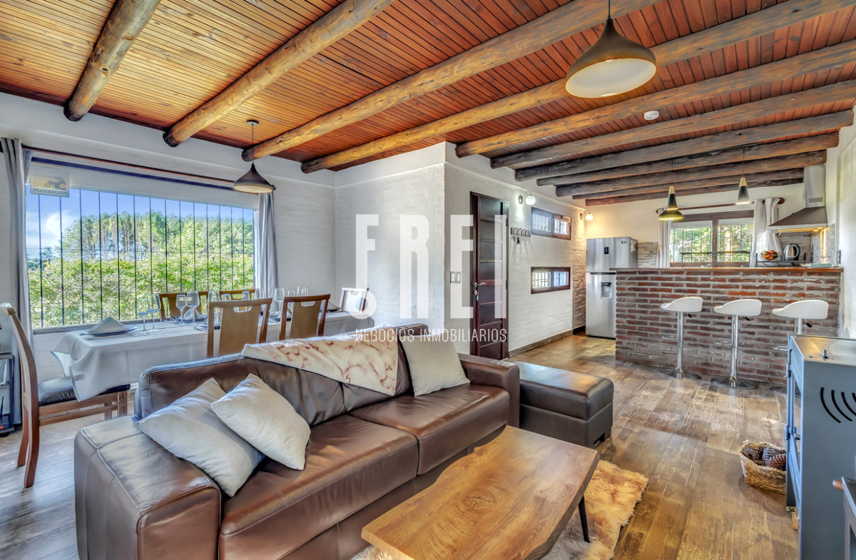 Casa ID.605 - Casa 3 dormitorios en venta Piedras del Chileno