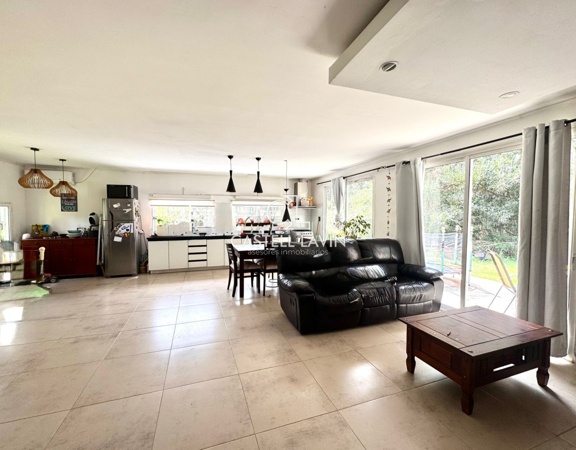 Casa ID.835 - Venta Casa 3 Dormitorios Portezuelo Bosque Punta Ballena