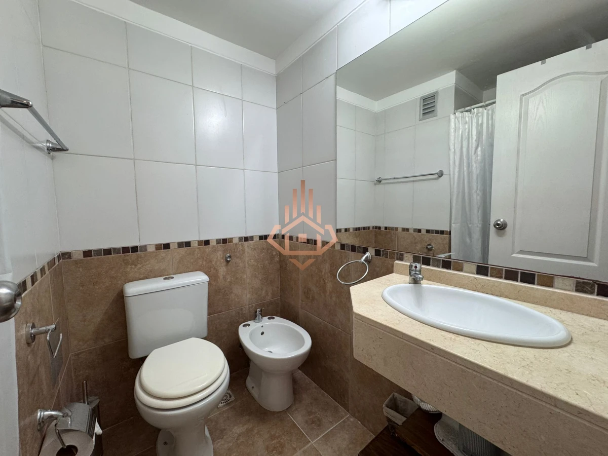 En venta 2 dormitorios con parrillero, en Playa Brava, Rincón del Indio.