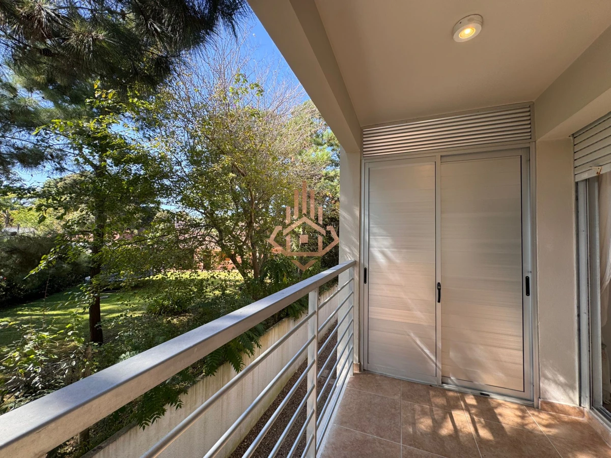 En venta 2 dormitorios con parrillero, en Playa Brava, Rincón del Indio.