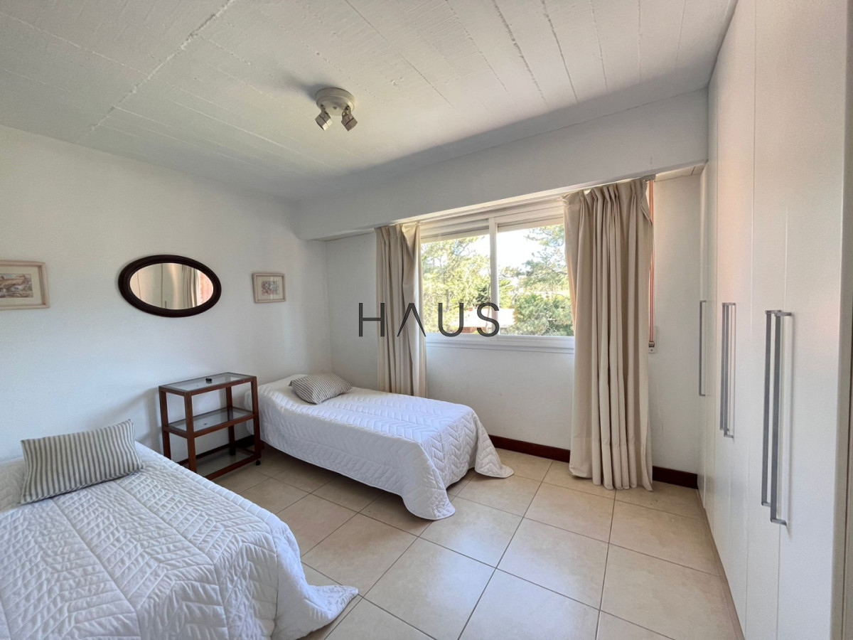 Apartamento ID.677 - Apartamento de 2 dormitorios  en Rincón del Indio con parrillero 