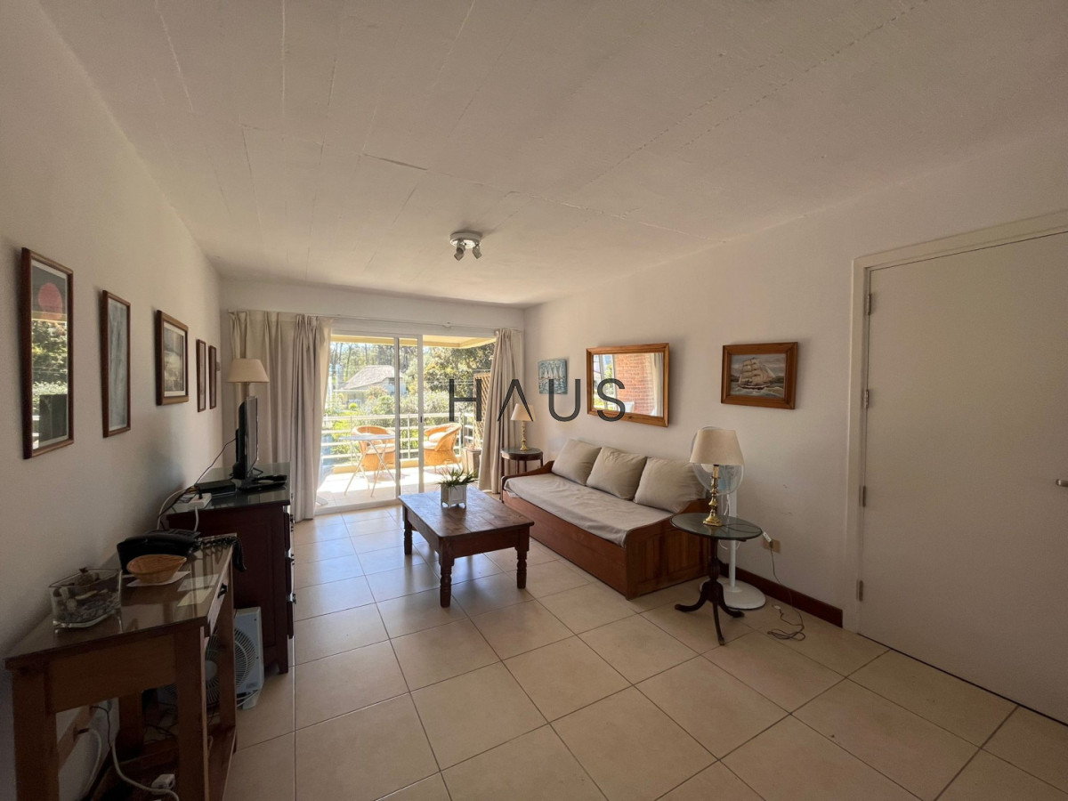 Apartamento ID.677 - Apartamento de 2 dormitorios  en Rincón del Indio con parrillero 