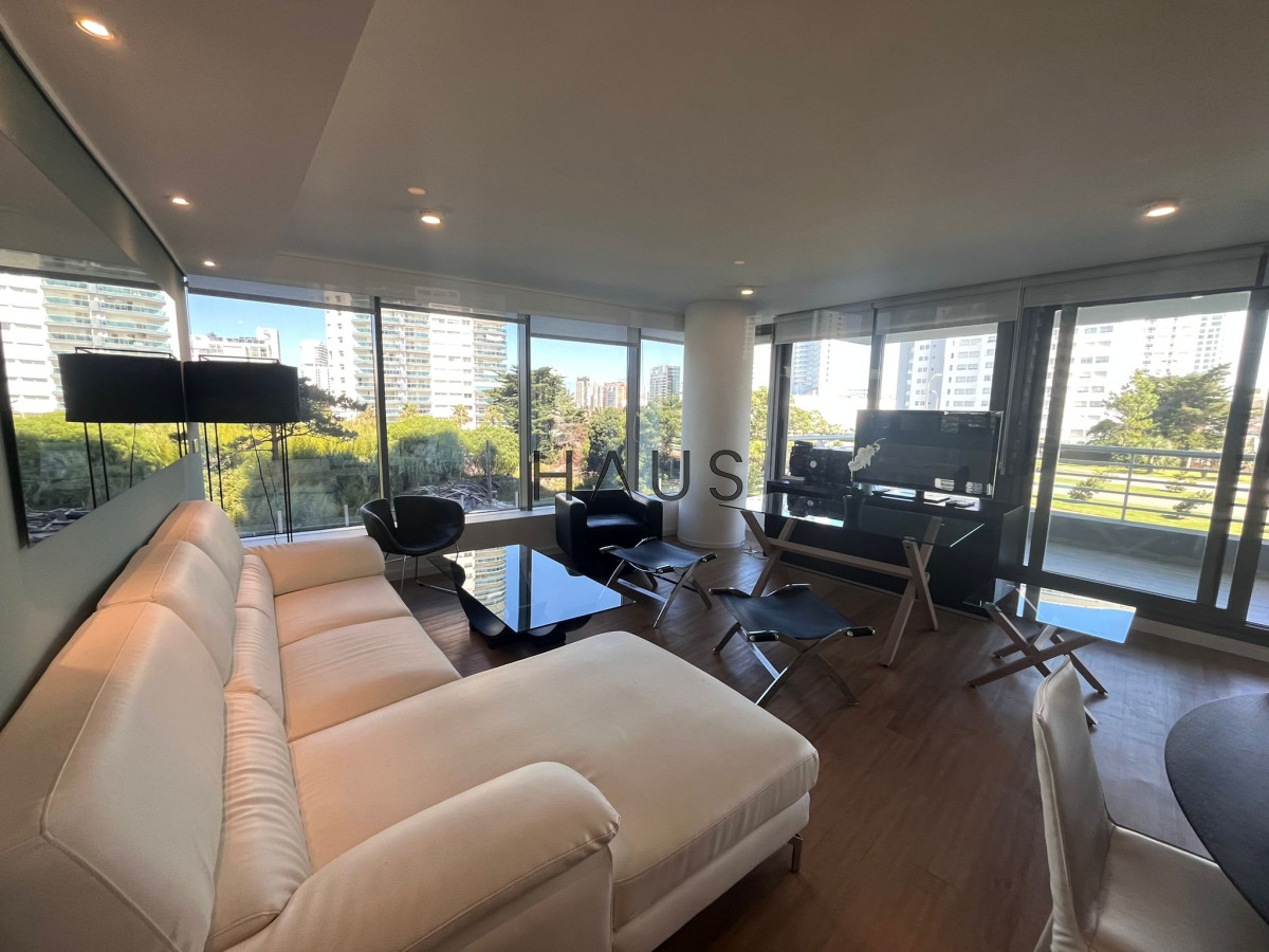 Apartamento ID.476 - Apartamento 3 dormitorios en Alexander Boulevard 