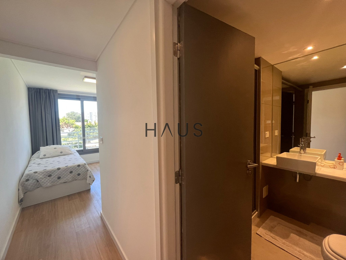 Apartamento ID.476 - Apartamento 3 dormitorios en Alexander Boulevard 