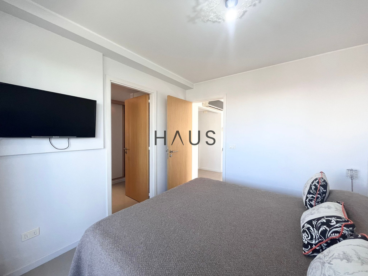 Apartamento ID.191 -  Tu Refugio en Mansa: Elegancia y Comodidad a Pasos del Mar