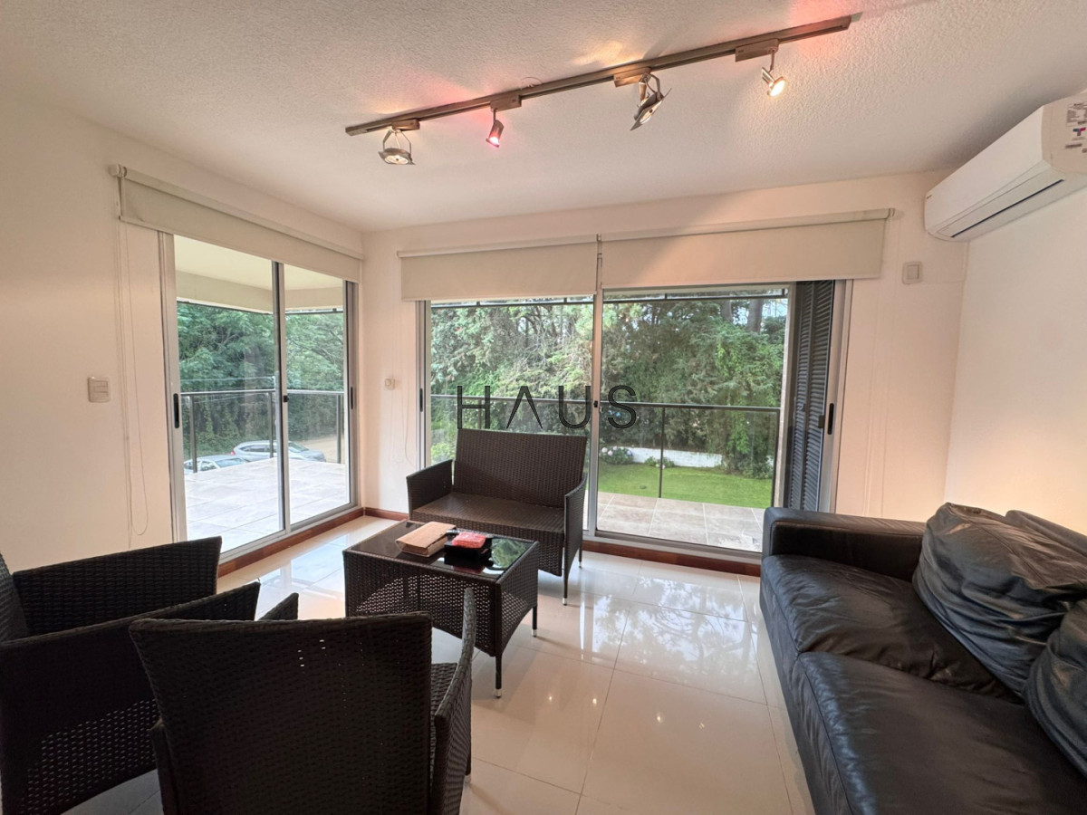 Apartamento ID.567 - Apartamento en Rincón del Indio 2 dormitorios con Parrillero 