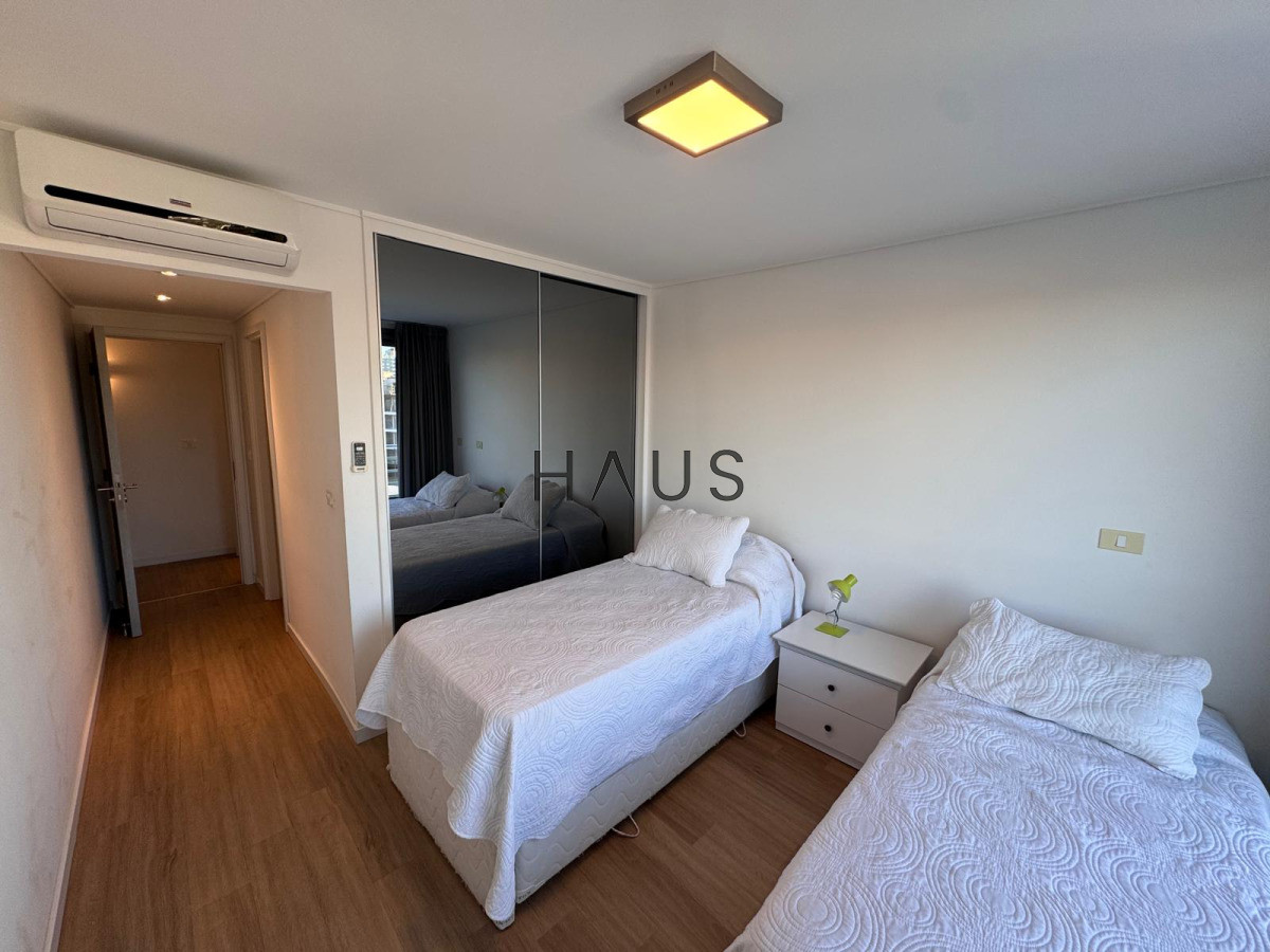 Apartamento ID.679 - Apartamento de 2 dormitorios en Punta del Este 