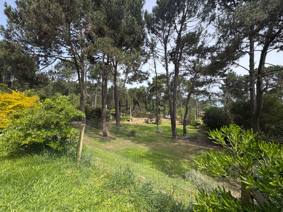 Casa ID.533 - Casa 3 dormitorios en venta. 