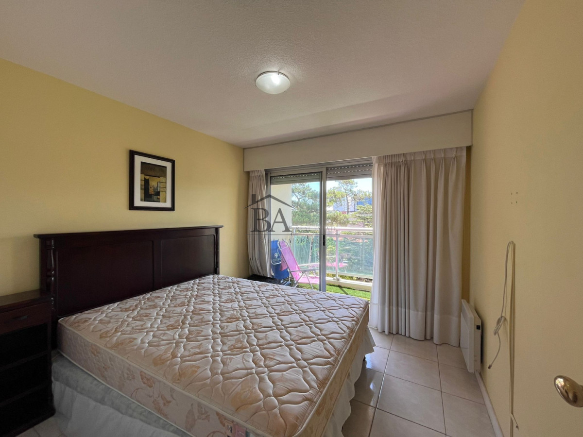 Apartamento ID.73 - Apartamento en venta  1 dormitorio con balcón y garaje en Roosevelt 