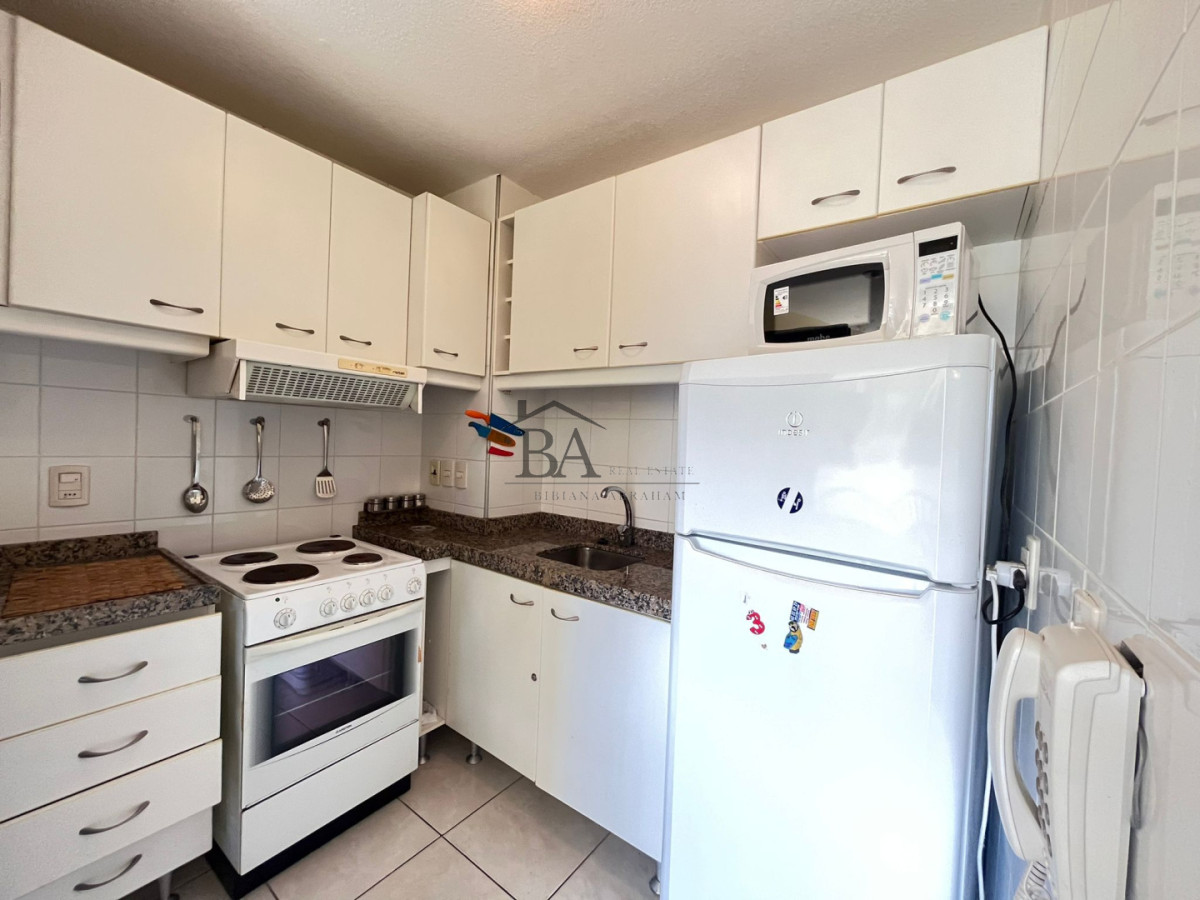 Apartamento ID.73 - Apartamento en venta  1 dormitorio con balcón y garaje en Roosevelt 