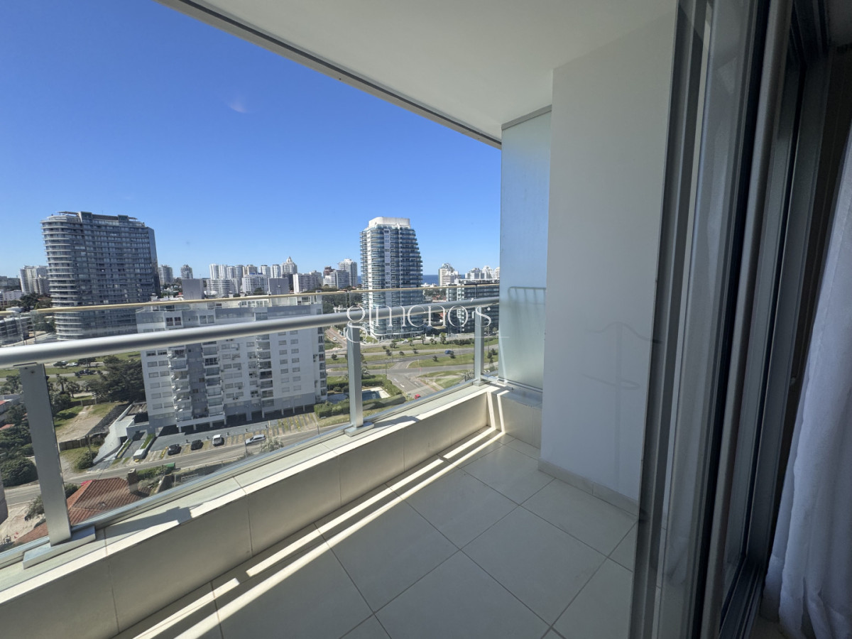 Apartamento ID.1010 - Alquiler anual e invernal Seasons Tower 