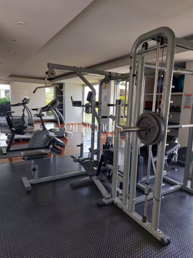 Apartamento ID.1341 - Apartamento en venta  1 dormitorio con balcón y garaje en Roosevelt - Punta del Este 
