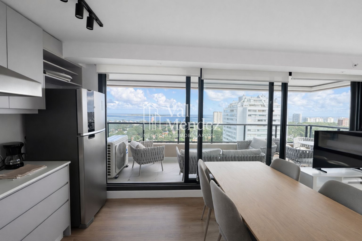 Apartamento ID.3849 - Apartamento en alquiler anual  2 dormitorios con vista al mar