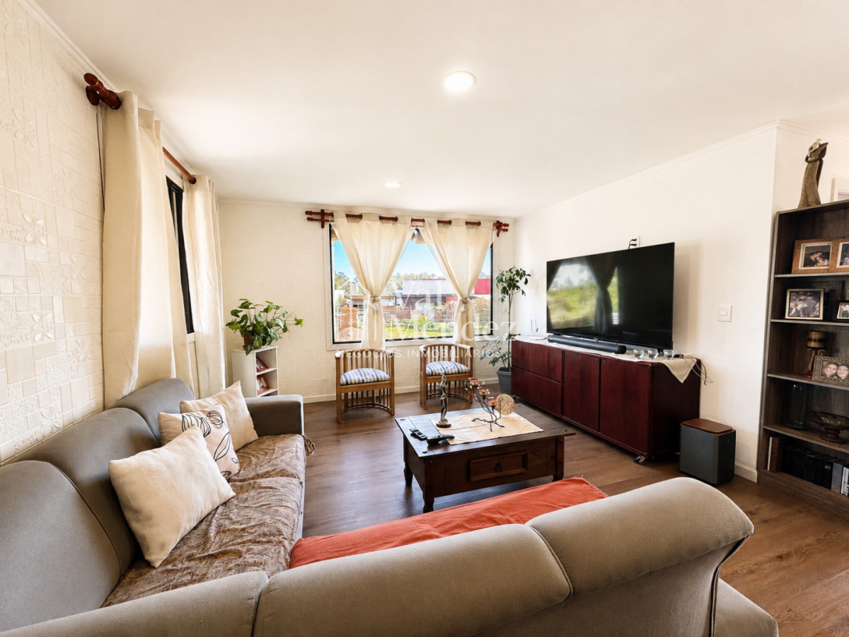 Apartamento ID.3921 - Casa en venta  2 dormitorios en Maldonado 