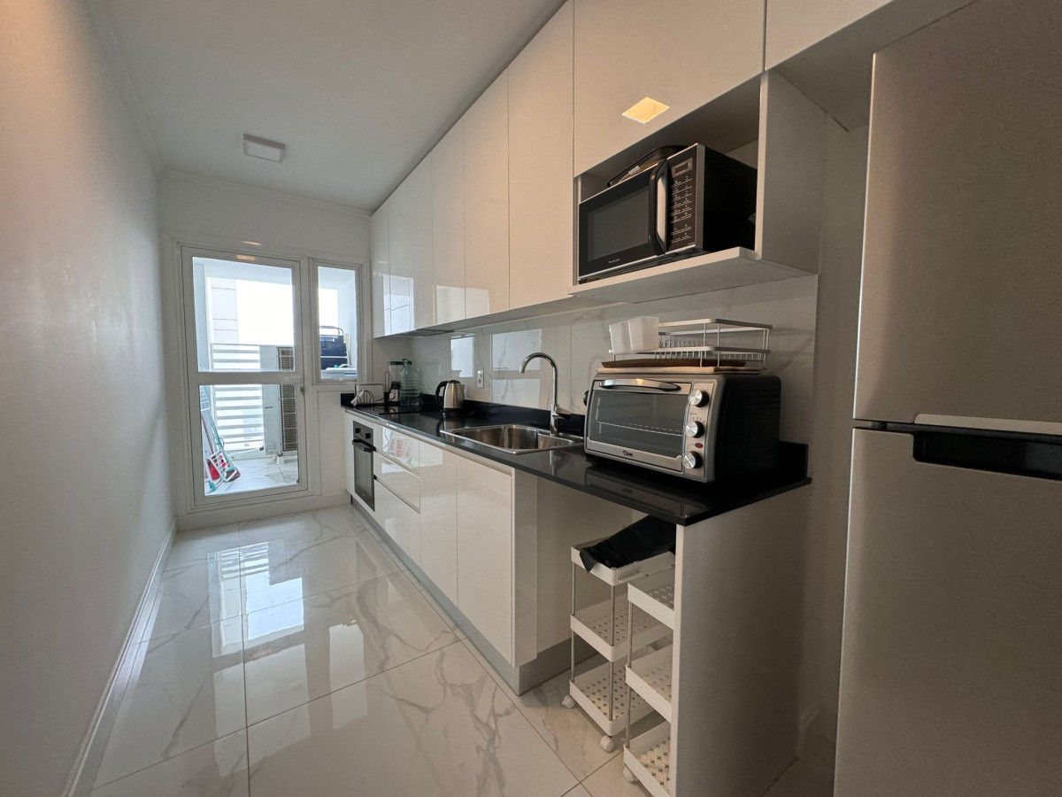 Apartamento ID.12 - Apartamento de 3 dormitorios en Paramount Tower 