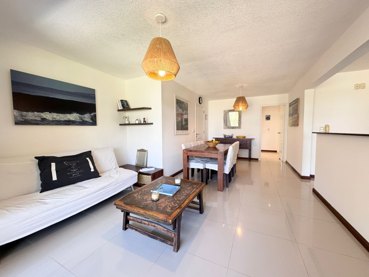Apartamento ID.87 - En venta 2 dormitorios con parrillero, en Playa Brava, Rincón del Indio.