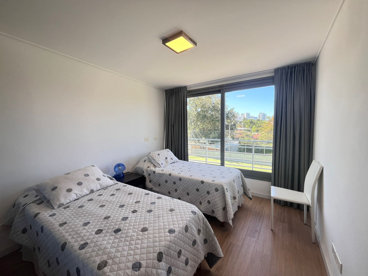 Apartamento ID.6 - Apartamento 3 dormitorios en Alexander Boulevard 