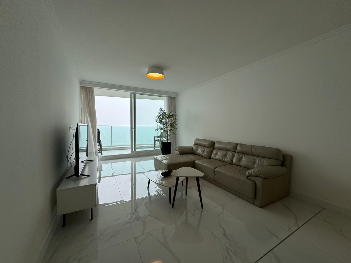 Apartamento ID.12 - Apartamento de 3 dormitorios en Paramount Tower 