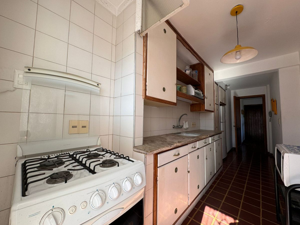 Apartamento ID.207 - 3 dormitorios con estufa a leña en Península 