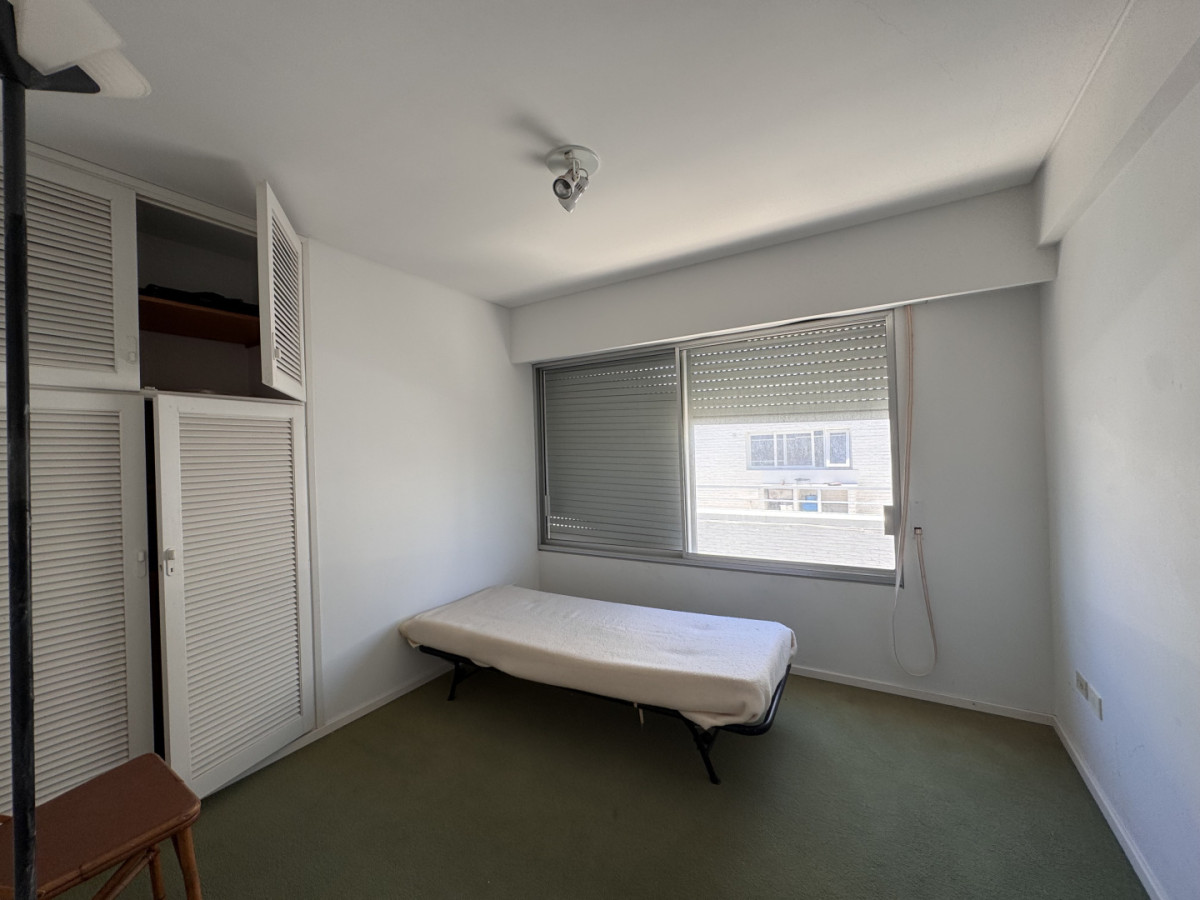 Apartamento ID.199 - Penthouse en alquiler anual - Primera línea frente al mar