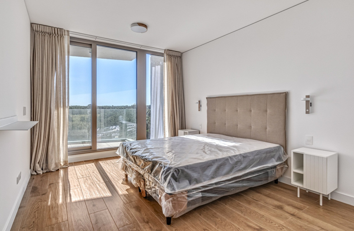 Apartamento ID.25 -  1 dormitorio en Trump Tower Punta del Este  en alquiler y venta 