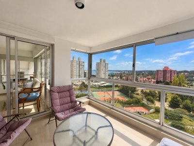 Apartamento  alquiler de temporada 3 dormitorios en Lincoln center Punta del Este 