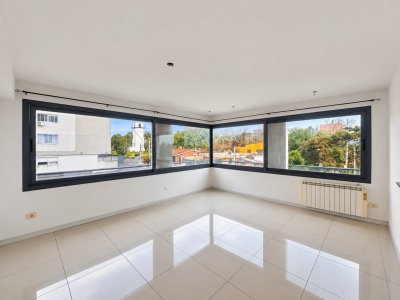 Apartamento 3 dormitorios en venta ,  Torres Barcelona Maldonado 