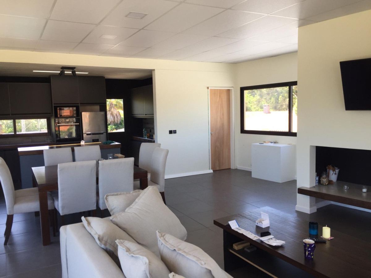 Casa ID.158 - Casa 3 dormitorios a metros del mar con piscina 