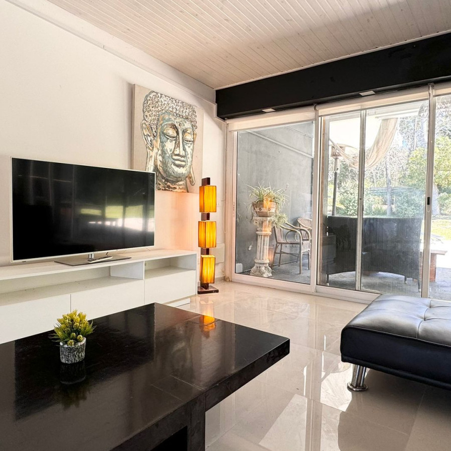 Casa ID.13 - Casa en venta 4 dormitorios en VERDE MORA 