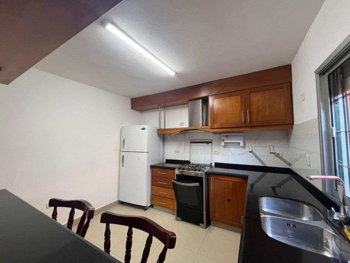 Casa ID.336 - Casa en Alquiler Anual 