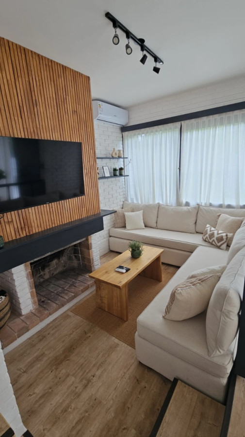 Casa ID.354 - ALQUILER ANUAL ZONA COLEGIOS, IDEA PARA TODO EL AÑO