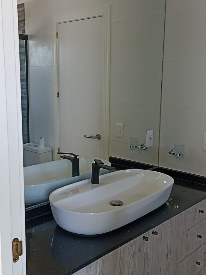 Casa ID.159 - CASA DE TRES DORMITORIOS. SEGUNDA LINEA AL MAR 