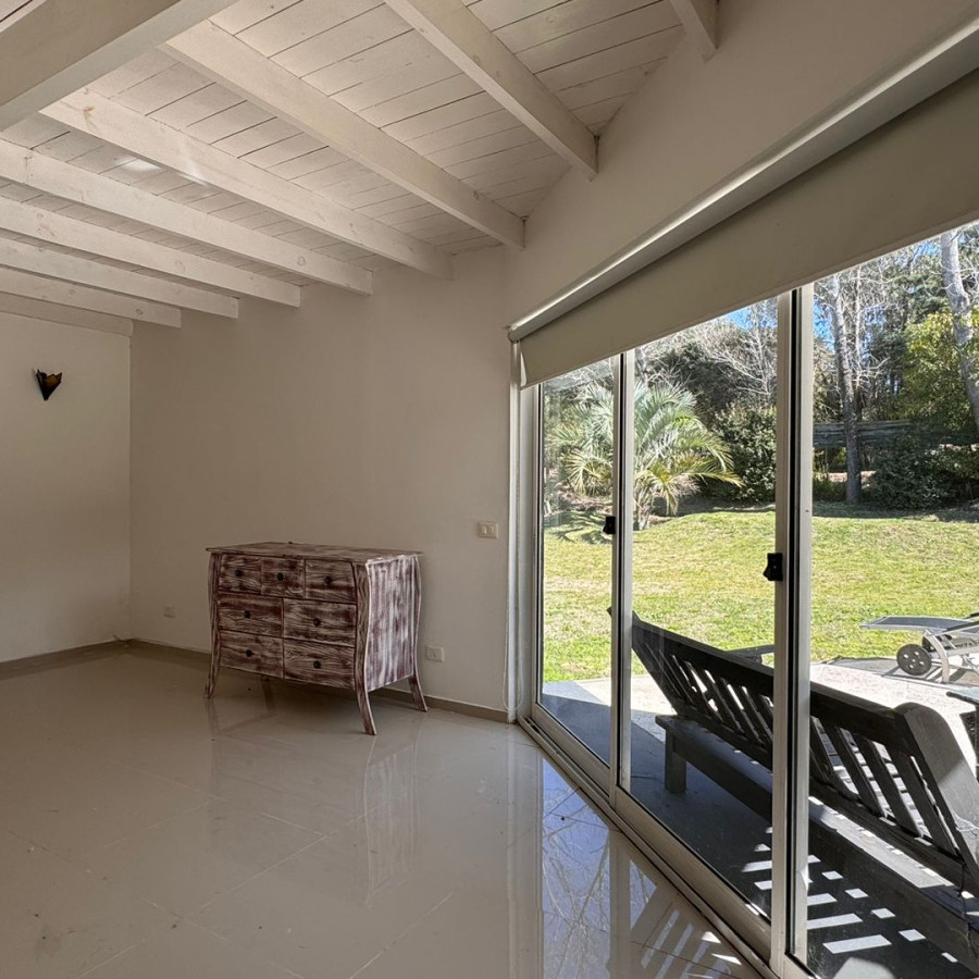 Casa ID.13 - Casa en venta 4 dormitorios en VERDE MORA 