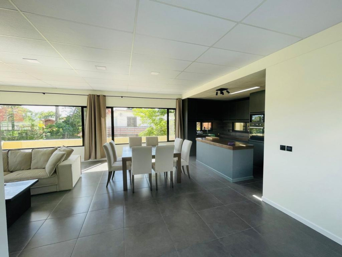 Casa ID.158 - Casa 3 dormitorios a metros del mar con piscina 