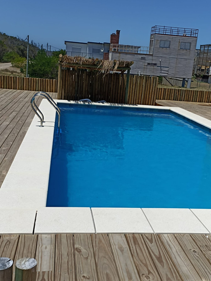 Casa ID.159 - CASA DE TRES DORMITORIOS. SEGUNDA LINEA AL MAR 