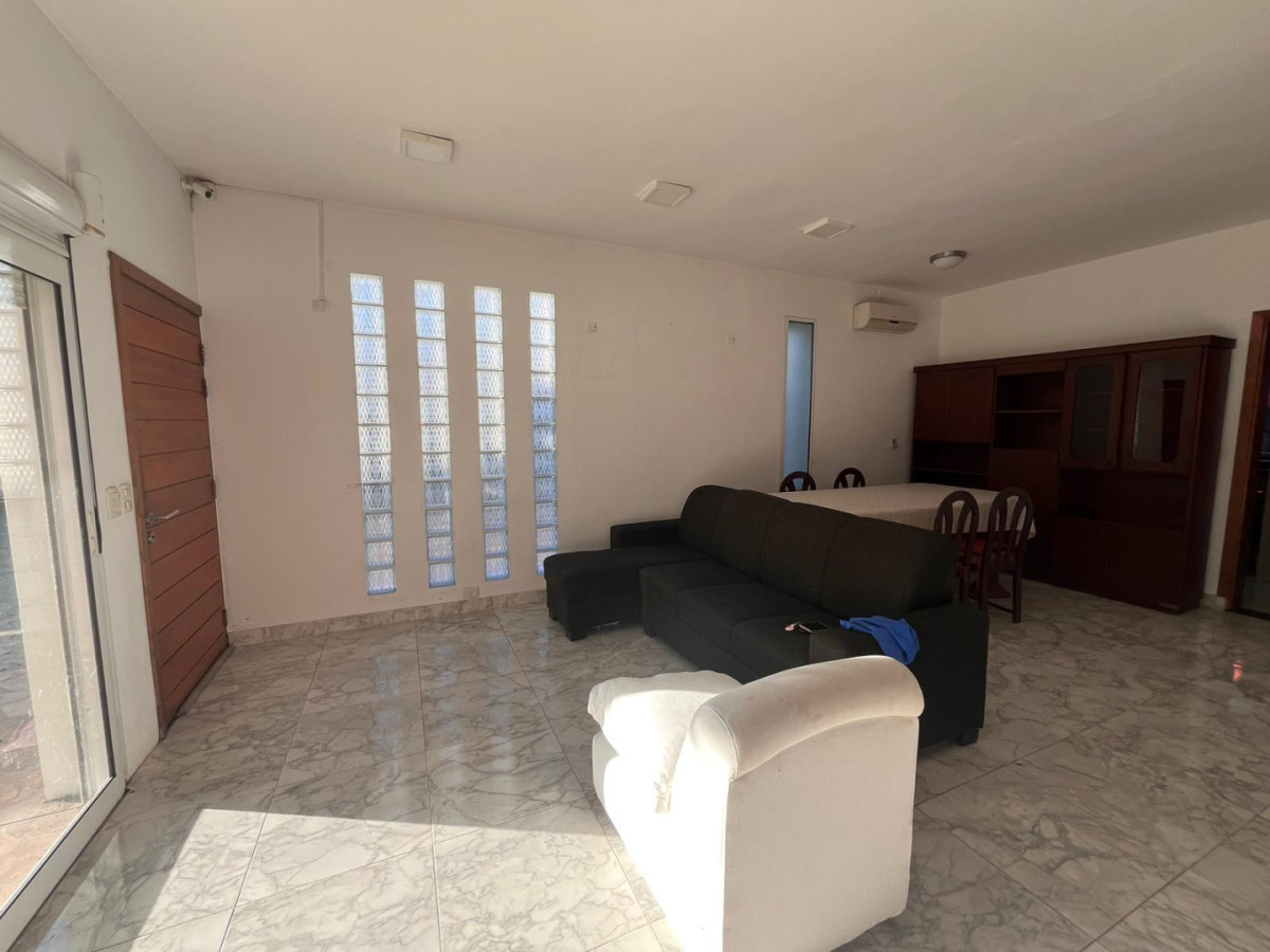 Casa ID.336 - Casa en Alquiler Anual 
