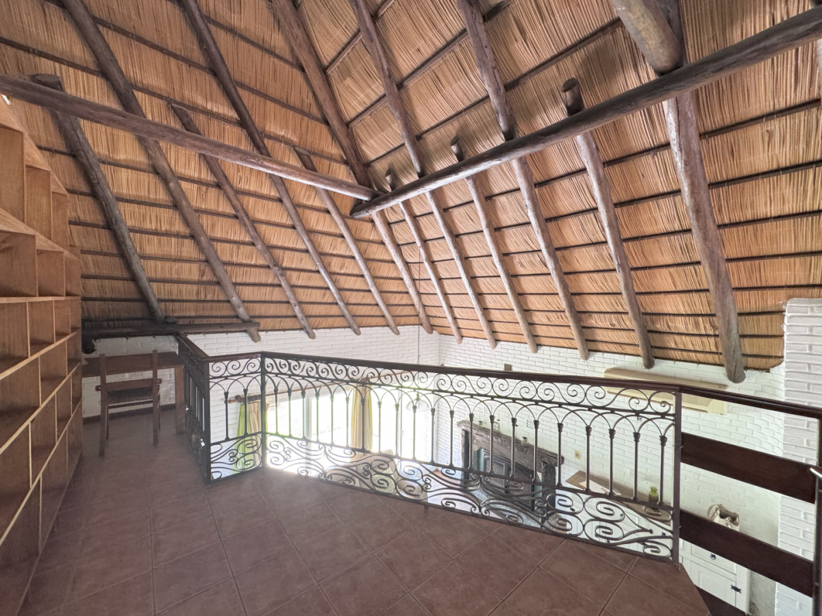 Casa ID.198 - ALQUILER ANUAL 3 DORMITORIOS