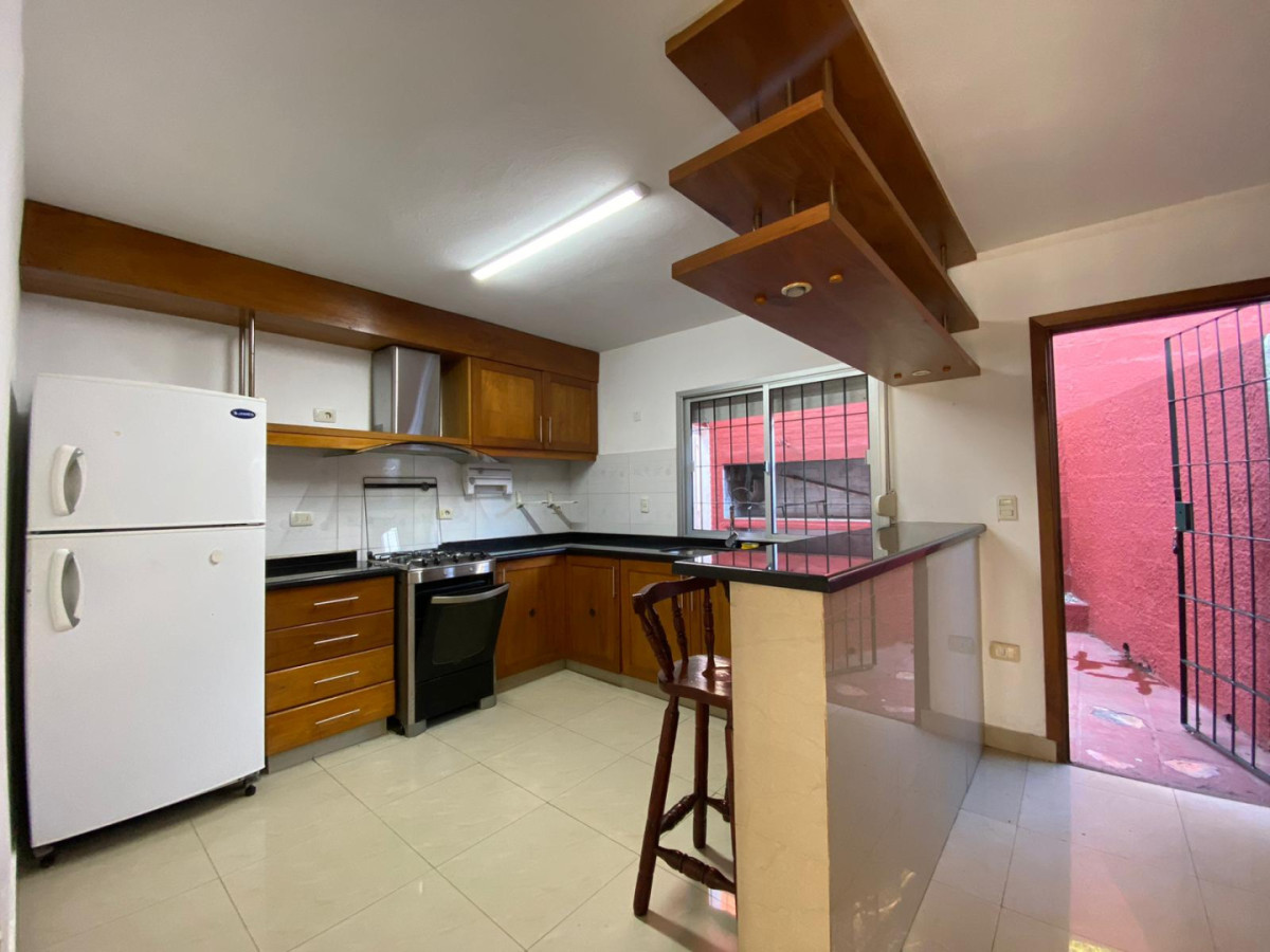 Casa ID.336 - Casa en Alquiler Anual 