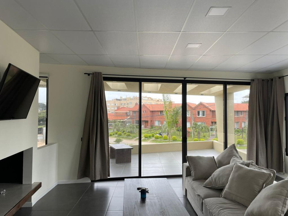 Casa ID.158 - Casa 3 dormitorios a metros del mar con piscina 