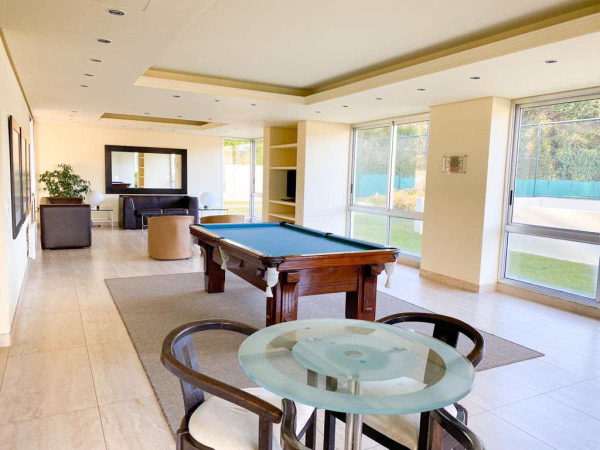 Apartamento ID.305 - Apartamento en venta  1 dormitorio con balcón y garaje en Roosevelt 