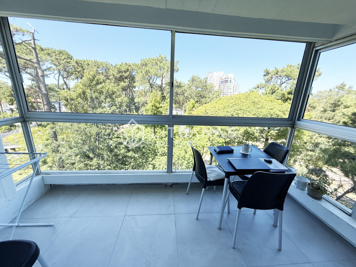 Apartamento ID.104 - 2 dormitorios impecable zona Cantegril