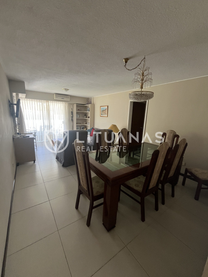 Apartamento ID.65 - Oportunidad sobre Roosevelt 2 dorm. Muy Luminoso!