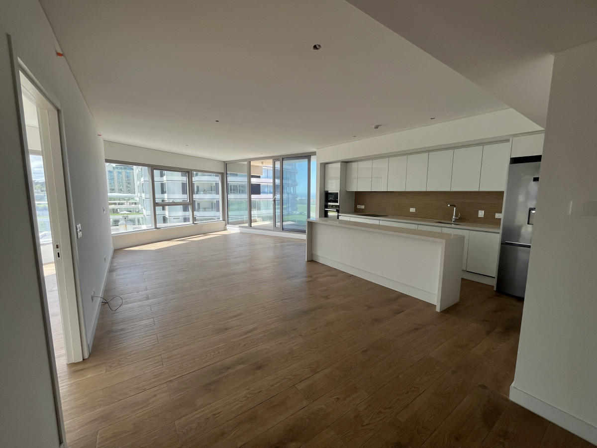 A estrenar! apartamento en Torre Trump